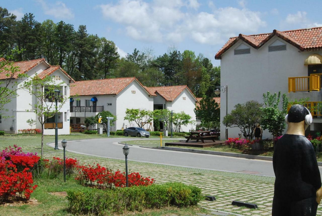 Meta Pension, Damyang Exterior photo